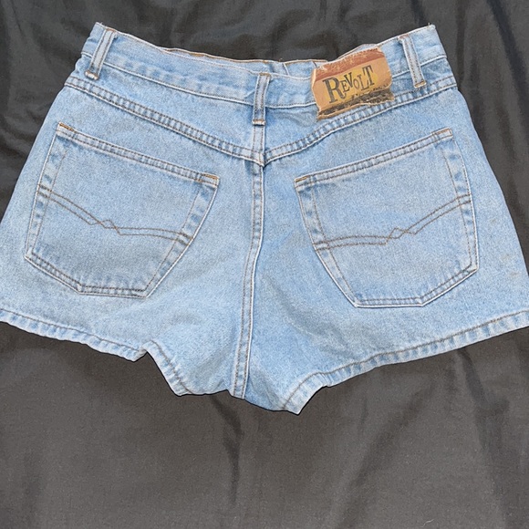 Revolt vintage mom highwaisted shorts - Picture 3 of 5